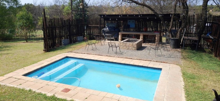 4 Bedroom Property for Sale in Kameelfontein Gauteng