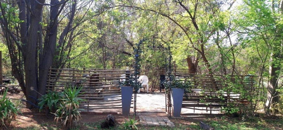 4 Bedroom Property for Sale in Kameelfontein Gauteng