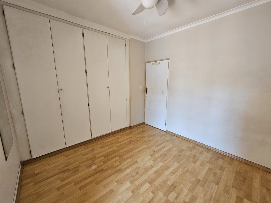 To Let 4 Bedroom Property for Rent in Eldoraigne Gauteng