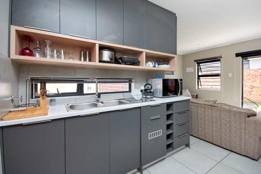 3 Bedroom Property for Sale in Lion Pride Gauteng