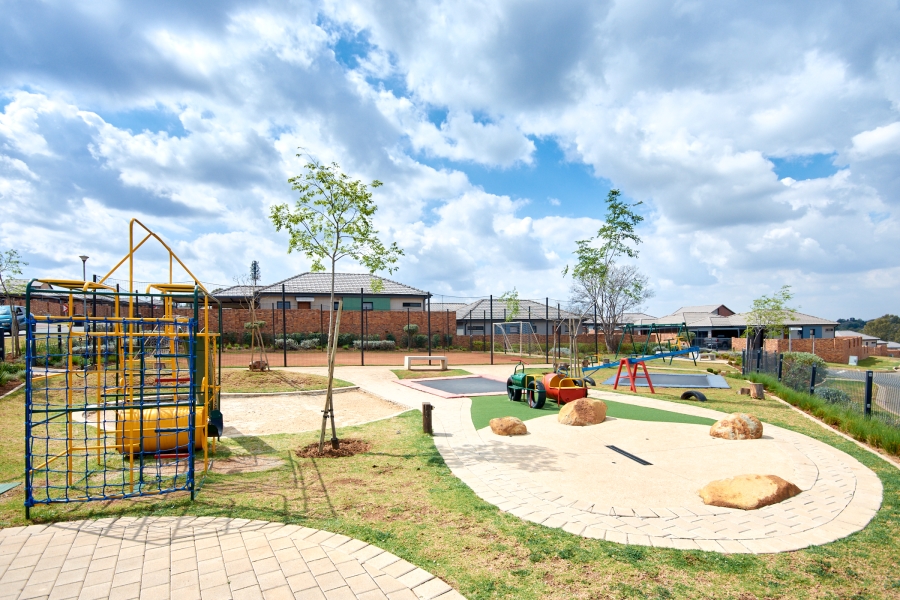 3 Bedroom Property for Sale in Lion Pride Gauteng
