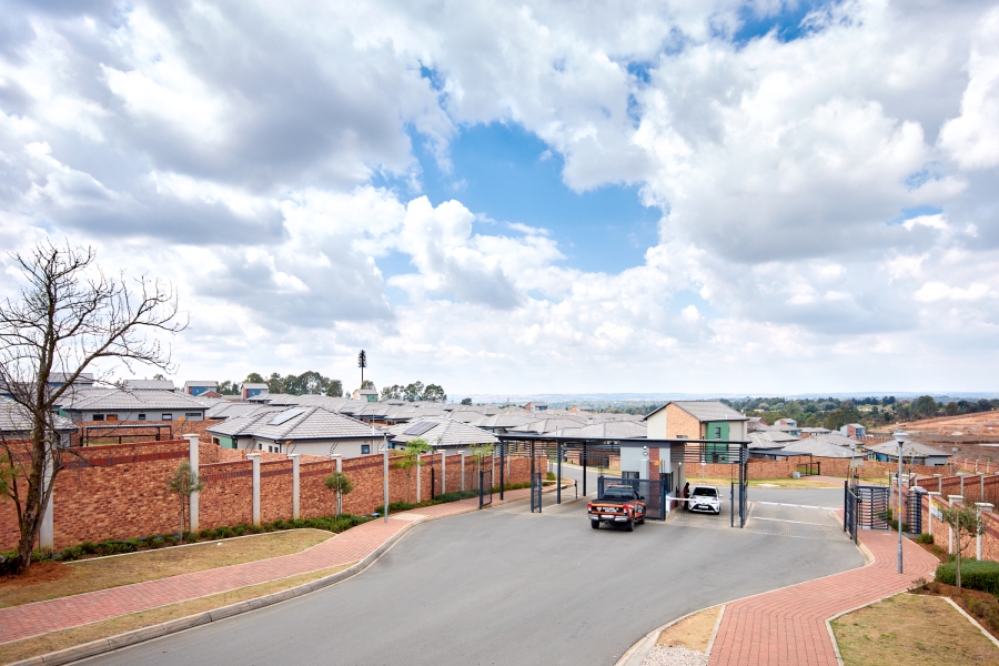 3 Bedroom Property for Sale in Lion Pride Gauteng