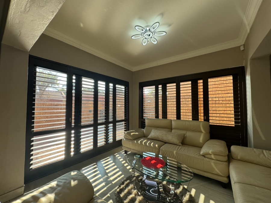3 Bedroom Property for Sale in Bartlett Gauteng