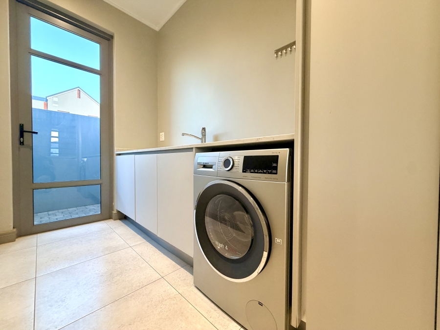 3 Bedroom Property for Sale in Serengeti Lifestyle Estate Gauteng