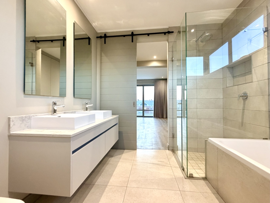 3 Bedroom Property for Sale in Serengeti Lifestyle Estate Gauteng