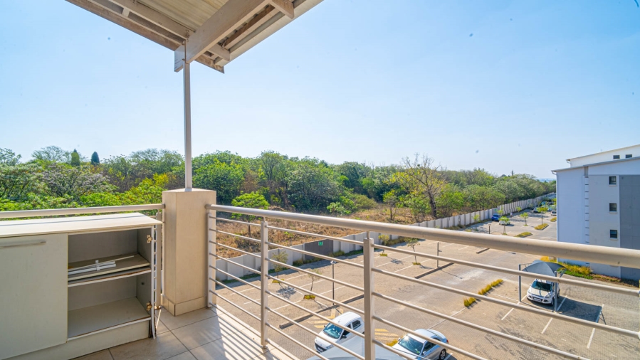 To Let 3 Bedroom Property for Rent in Broadacres Gauteng
