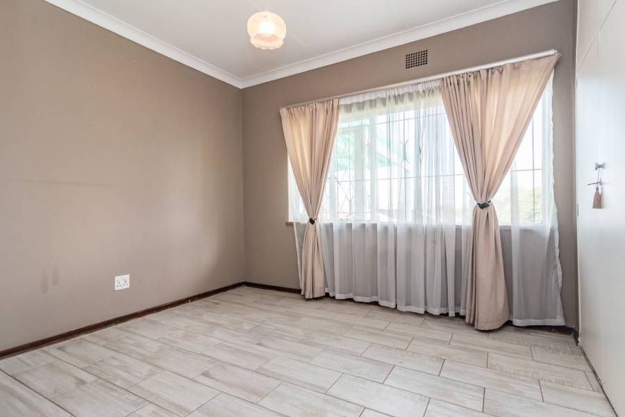 Commercial Property for Sale in Florida Hills Gauteng