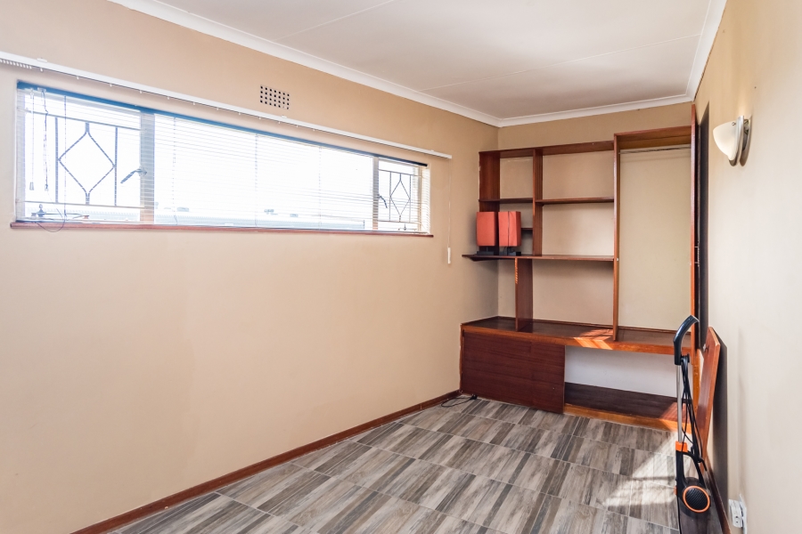 Commercial Property for Sale in Florida Hills Gauteng