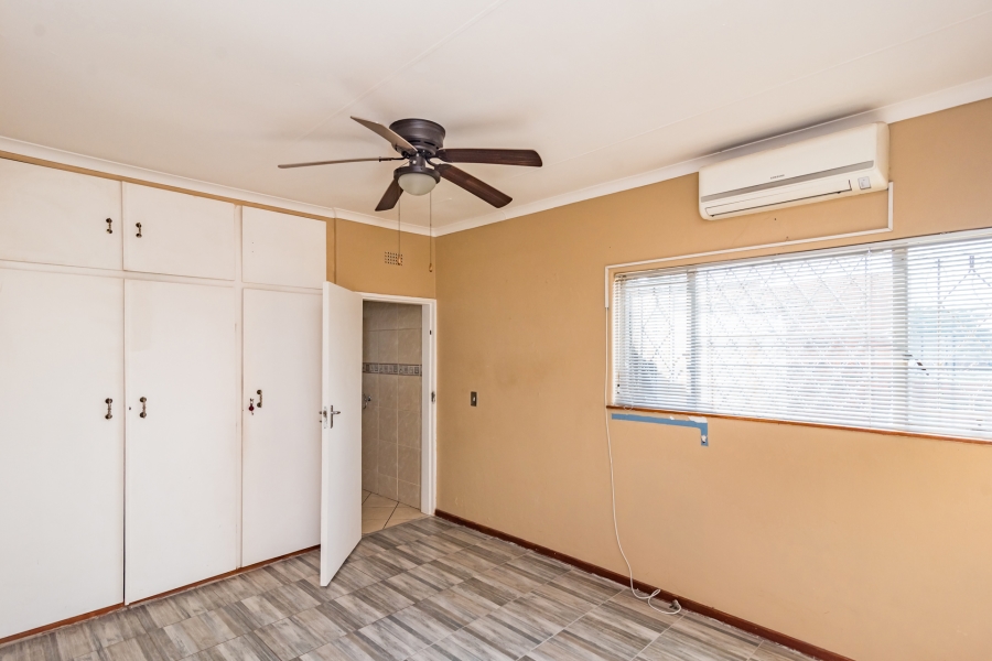 Commercial Property for Sale in Florida Hills Gauteng