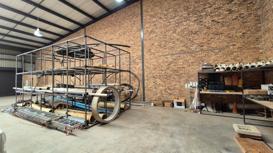 To Let Commercial Property for Rent in N4 Gateway Industrial Park Gauteng