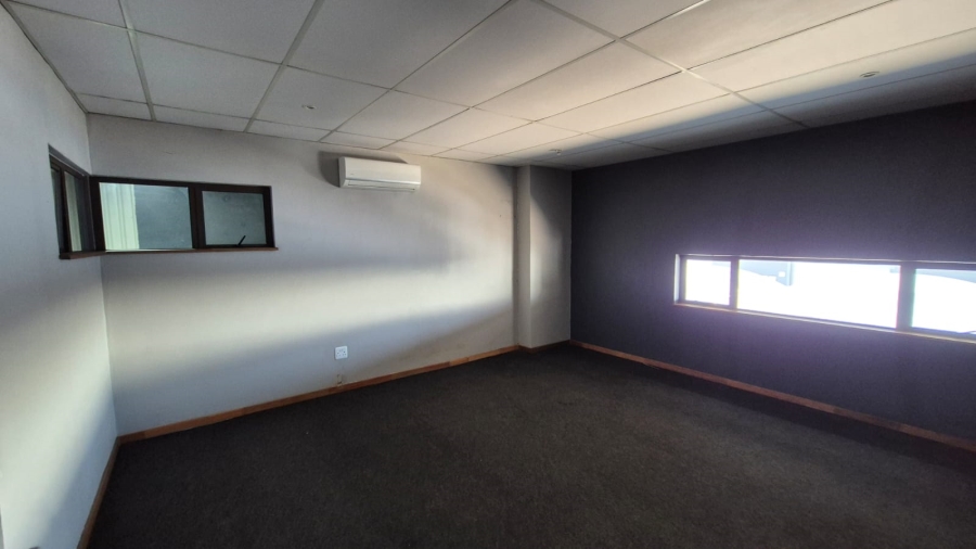 To Let Commercial Property for Rent in Lyttelton Manor Gauteng