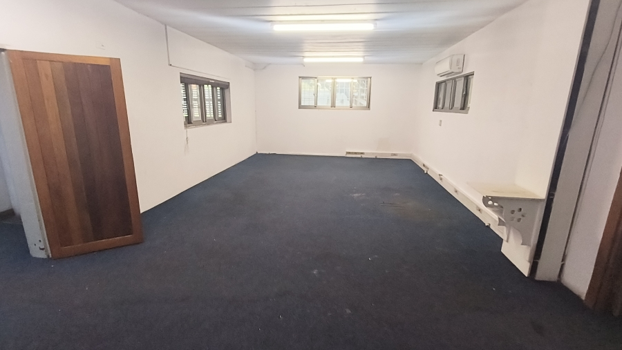 To Let Commercial Property for Rent in Rooihuiskraal Gauteng