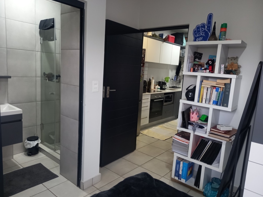 1 Bedroom Property for Sale in Menlo Park Gauteng