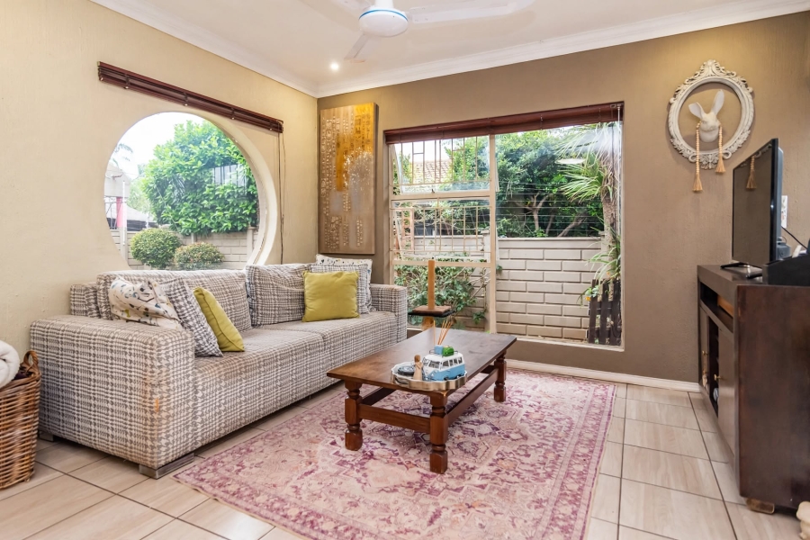 2 Bedroom Property for Sale in Little Falls Gauteng