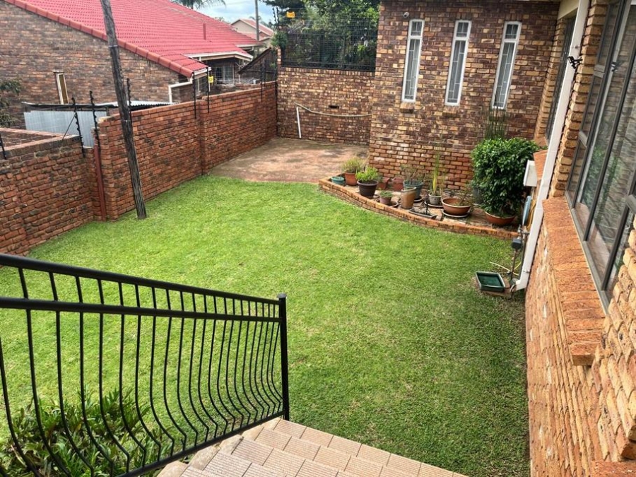 5 Bedroom Property for Sale in Wonderboom Gauteng