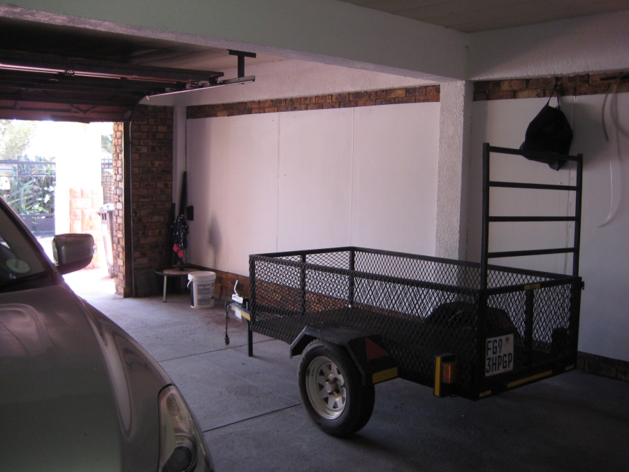 5 Bedroom Property for Sale in Wonderboom Gauteng