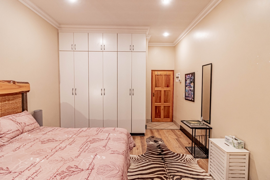 2 Bedroom Property for Sale in Comet Gauteng