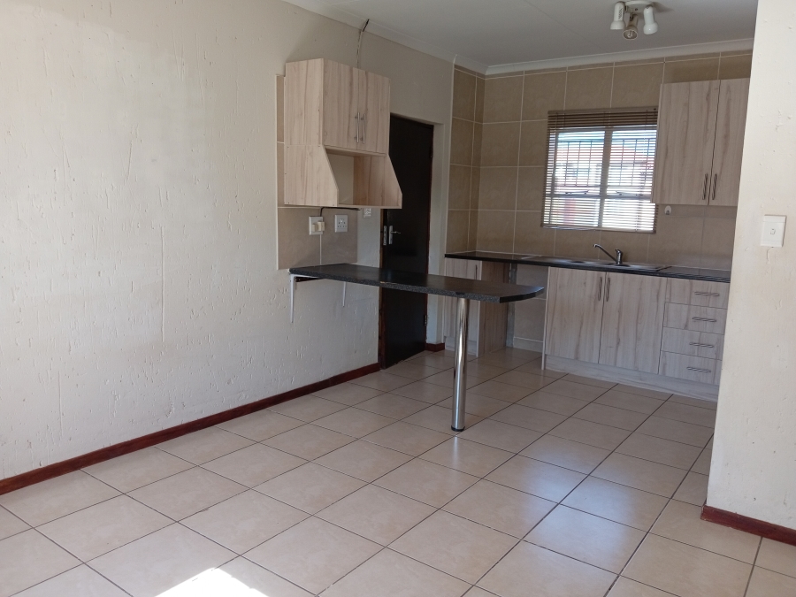 2 Bedroom Property for Sale in Aeroton Gauteng