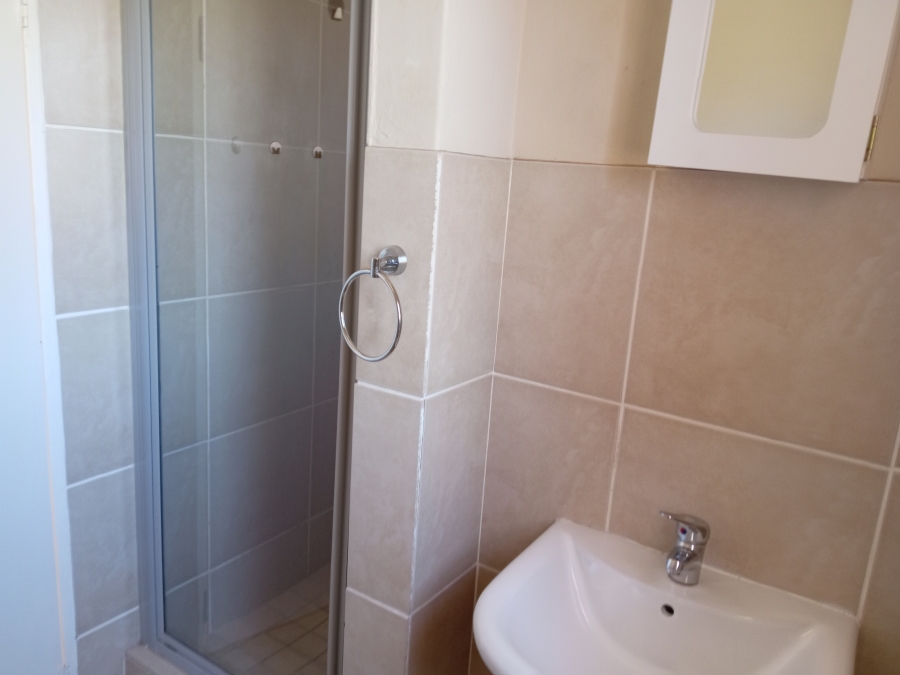 2 Bedroom Property for Sale in Aeroton Gauteng