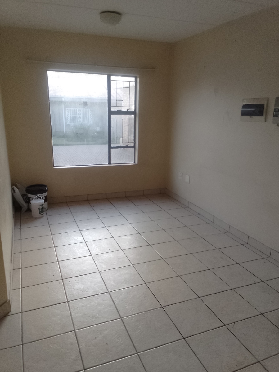 To Let 1 Bedroom Property for Rent in Vanderbijlpark CW 5 Gauteng