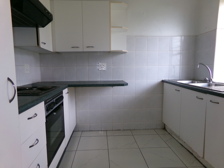 To Let 2 Bedroom Property for Rent in Horizon View Gauteng