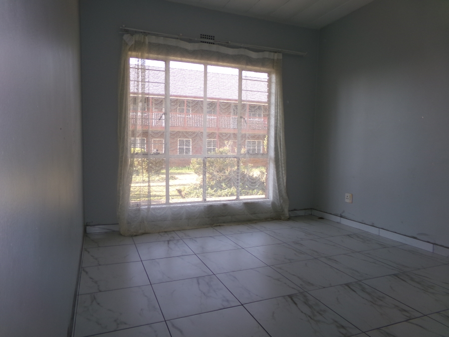 To Let 2 Bedroom Property for Rent in Horizon View Gauteng