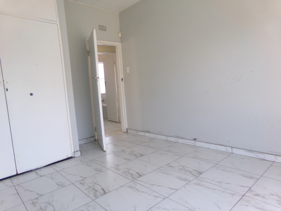To Let 2 Bedroom Property for Rent in Horizon View Gauteng