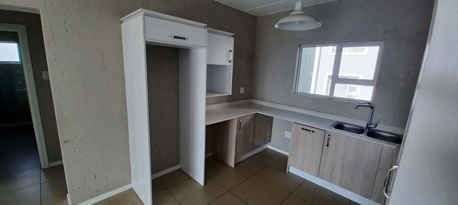 To Let 2 Bedroom Property for Rent in Paulshof Gauteng