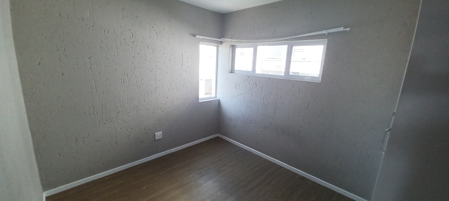 To Let 2 Bedroom Property for Rent in Paulshof Gauteng