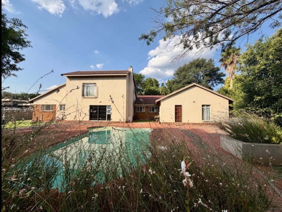 4 Bedroom Property for Sale in Three Rivers East Gauteng