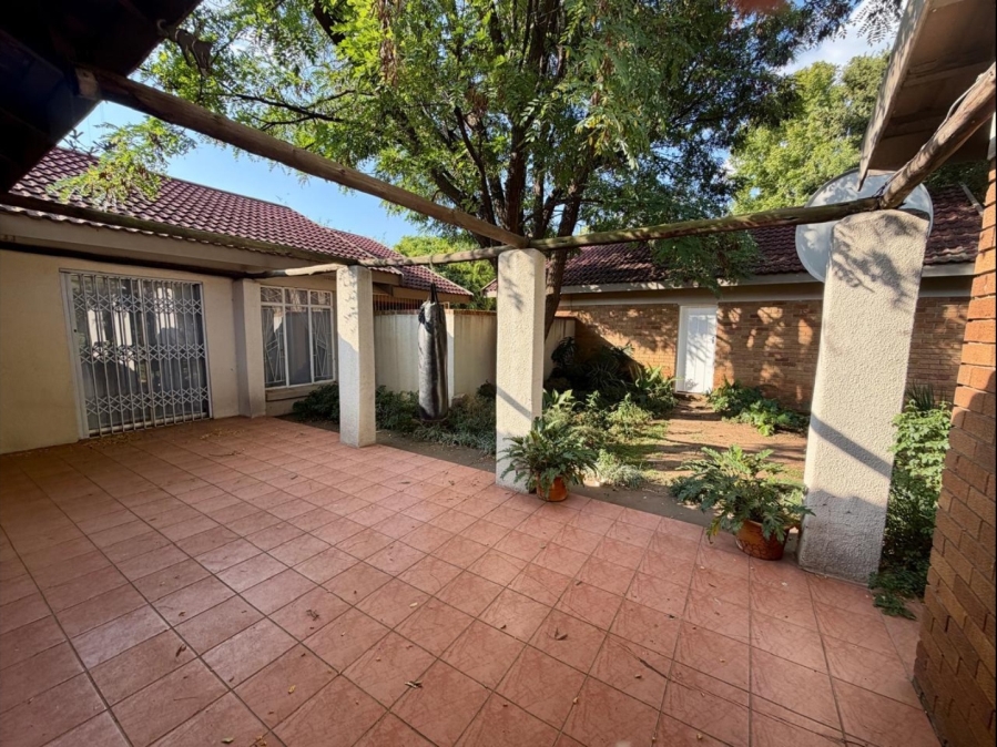 4 Bedroom Property for Sale in Three Rivers East Gauteng