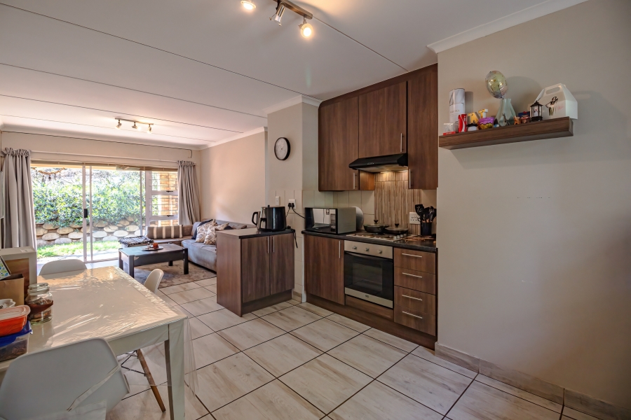 2 Bedroom Property for Sale in Bryanston Gauteng