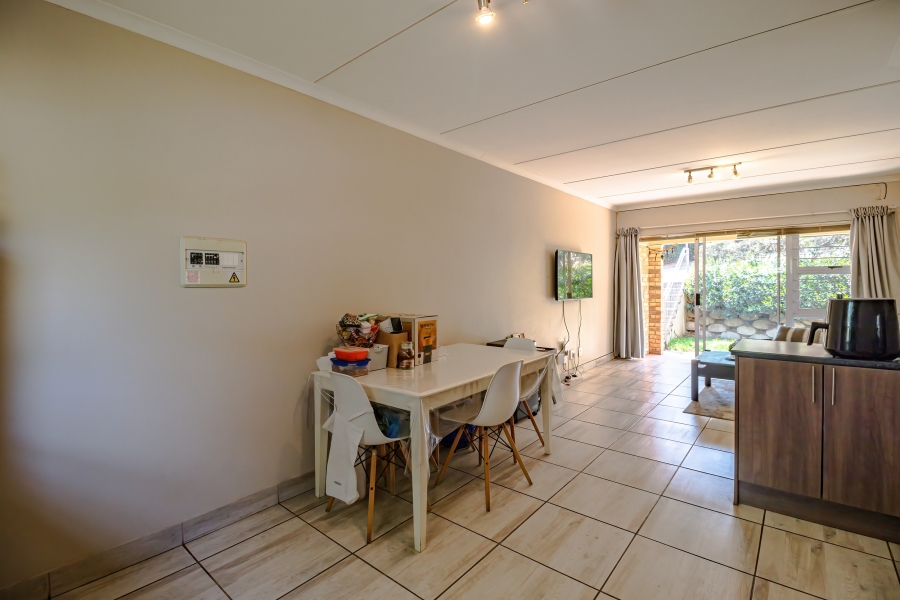 2 Bedroom Property for Sale in Bryanston Gauteng