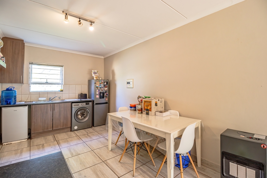 2 Bedroom Property for Sale in Bryanston Gauteng