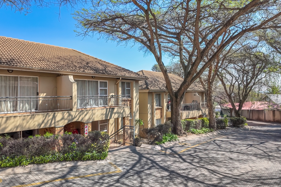 2 Bedroom Property for Sale in Bryanston Gauteng