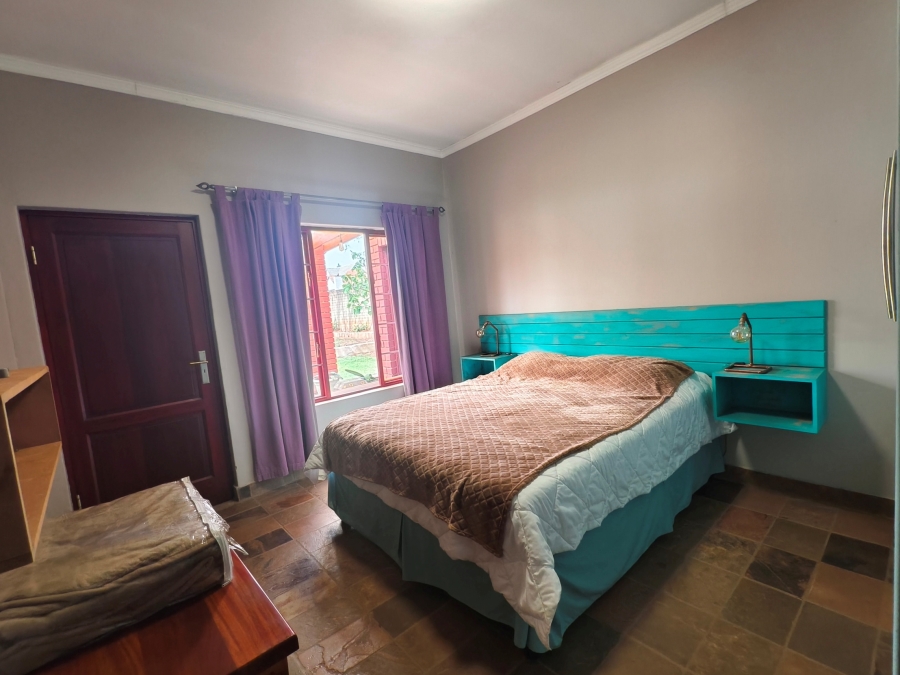 5 Bedroom Property for Sale in Kosmosdal Gauteng