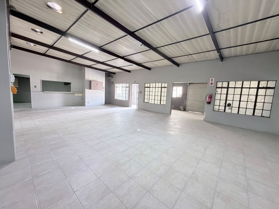 To Let Commercial Property for Rent in Meyerton Central Gauteng