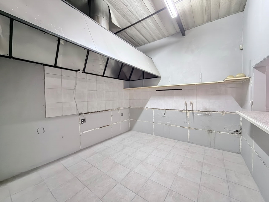 To Let Commercial Property for Rent in Meyerton Central Gauteng