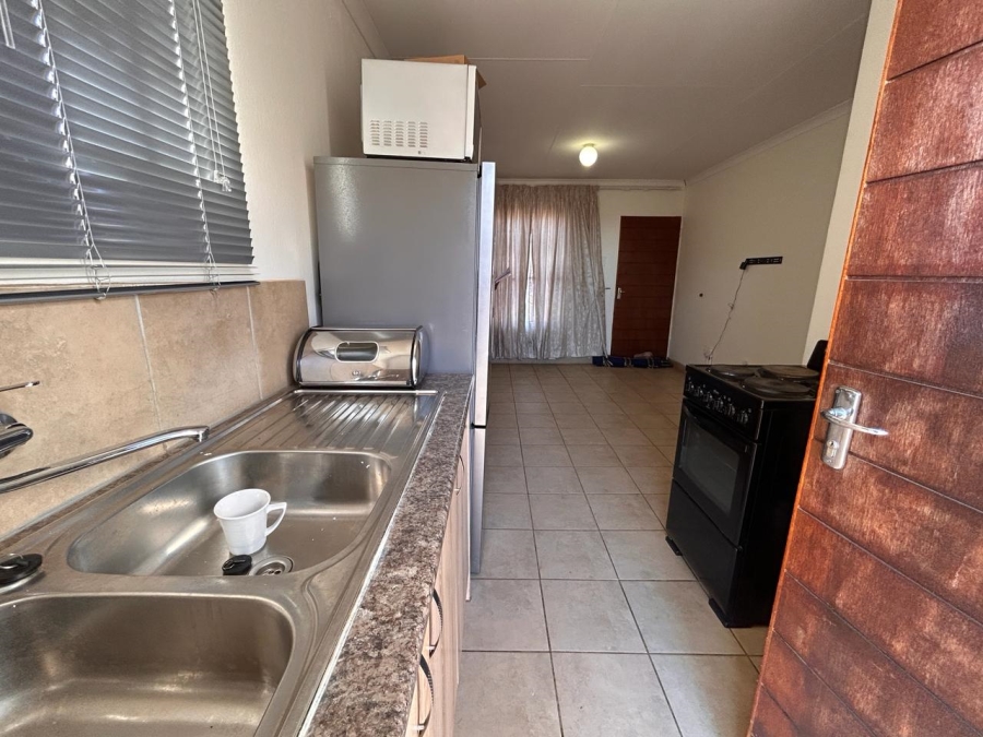 2 Bedroom Property for Sale in Savanna City Gauteng