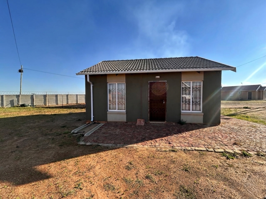 2 Bedroom Property for Sale in Savanna City Gauteng