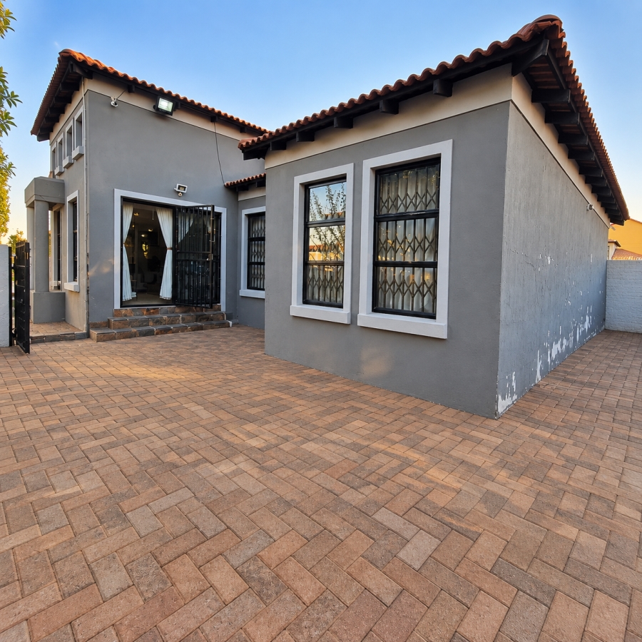 3 Bedroom Property for Sale in Bergsig Gauteng