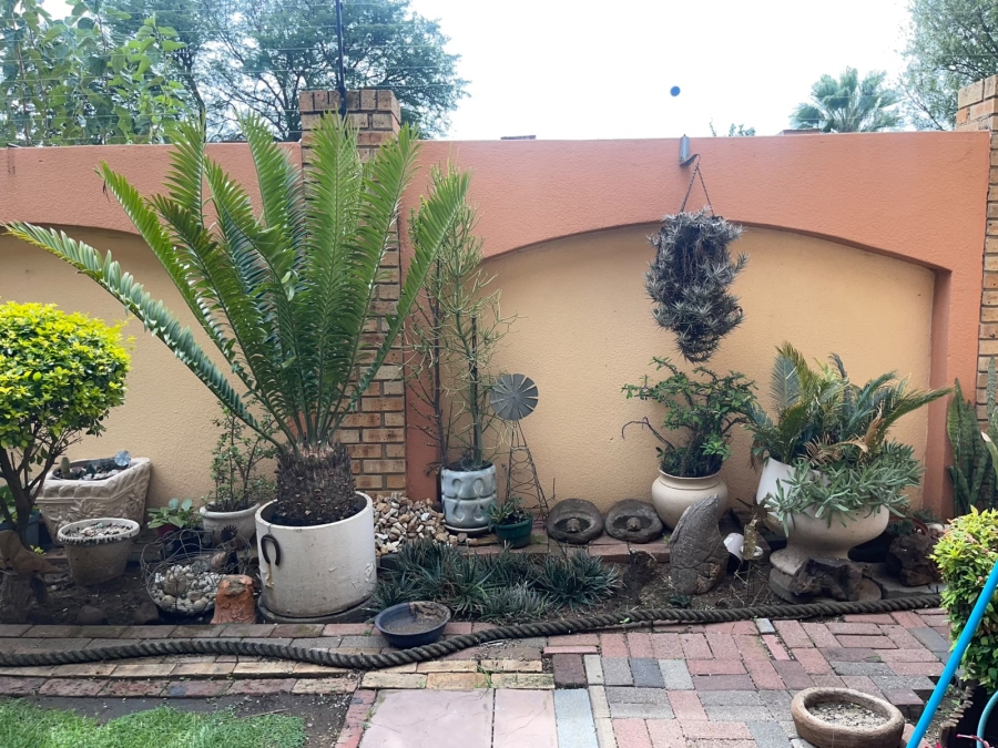2 Bedroom Property for Sale in Vanderbijlpark SE 2 Gauteng
