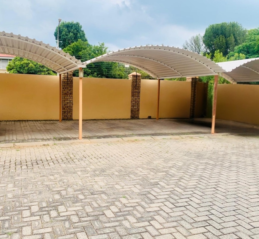 2 Bedroom Property for Sale in Vanderbijlpark SE 2 Gauteng