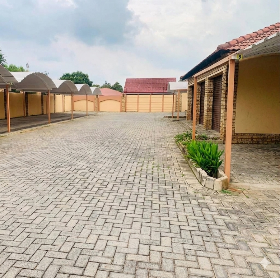 2 Bedroom Property for Sale in Vanderbijlpark SE 2 Gauteng