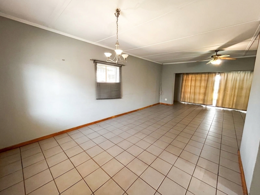 To Let 3 Bedroom Property for Rent in Vanderbijlpark SE 10 Gauteng