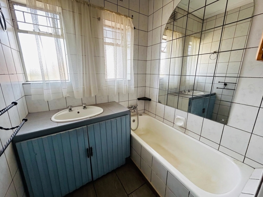 To Let 3 Bedroom Property for Rent in Vanderbijlpark SE 10 Gauteng