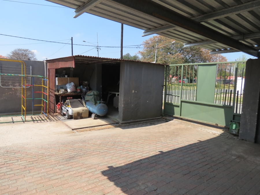 3 Bedroom Property for Sale in Burgershoop Gauteng