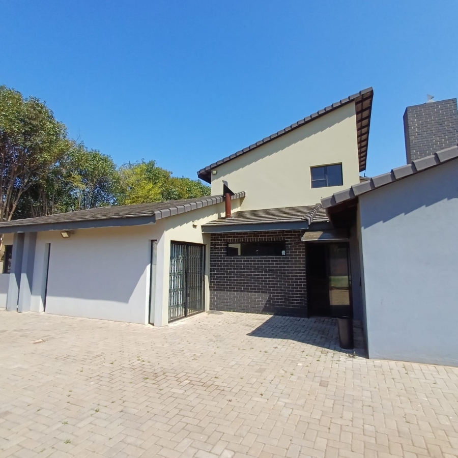 6 Bedroom Property for Sale in Henley on Klip Gauteng