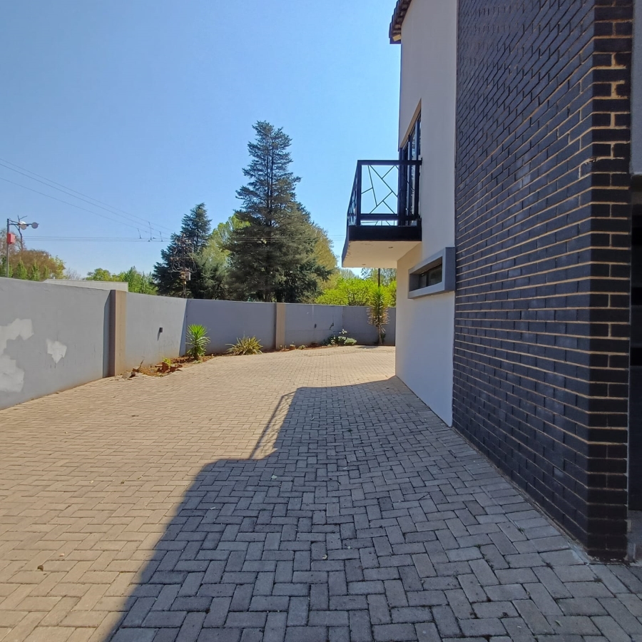 6 Bedroom Property for Sale in Henley on Klip Gauteng