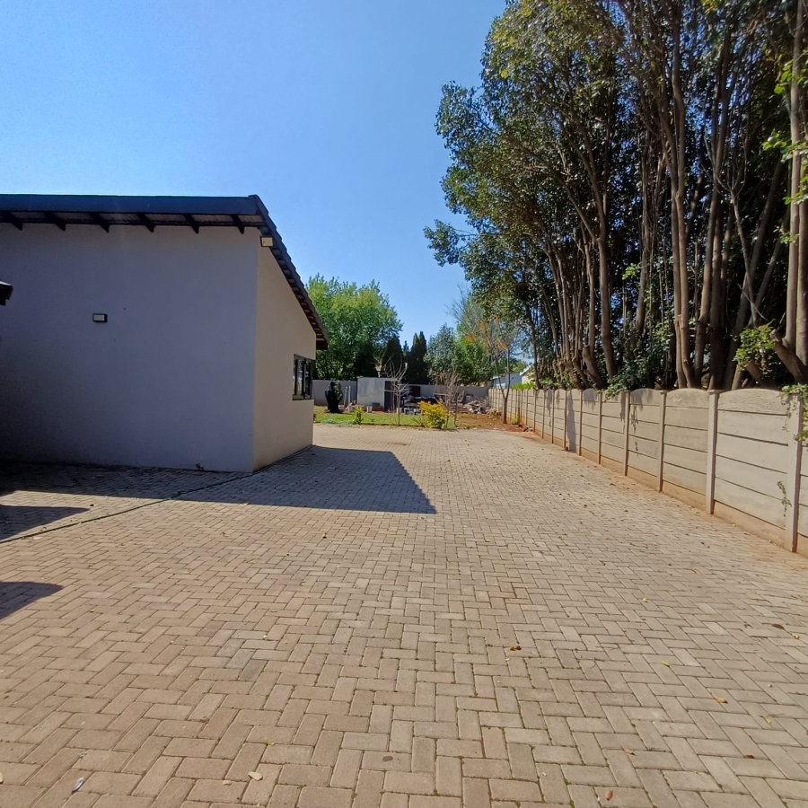 6 Bedroom Property for Sale in Henley on Klip Gauteng